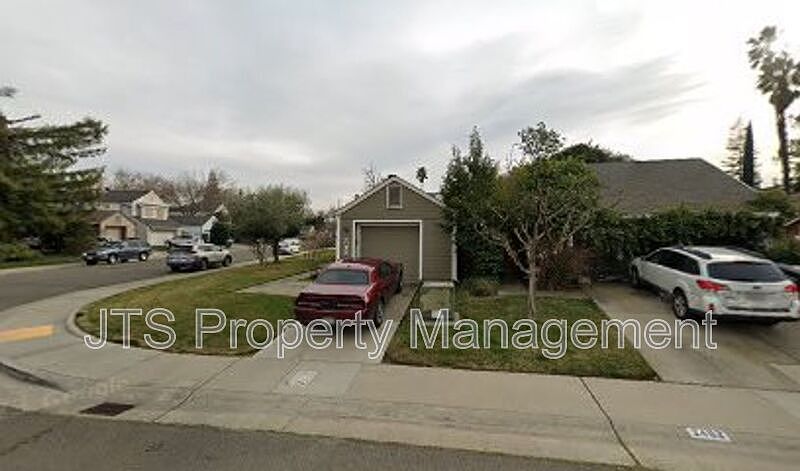 1st image of 2400 Seamist Dr