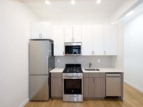 5th image of 12 W 9th St APT 1D