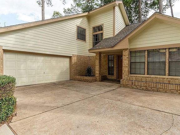 3rd image of 11715 Snowberry Dr