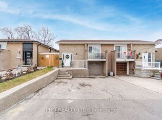 3583 Ellengale Dr #BASEMENT, Mississauga, ON L5C 1Z8