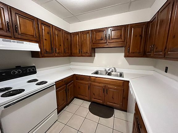 4th image of 23 Shadowood Cir SE APT 5