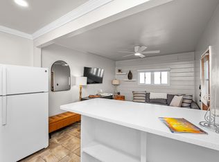 58 10th Ct APT B, Hermosa Beach, CA 90254
