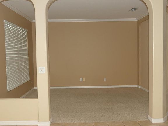 4th image of 1831 Barrington Cir #0