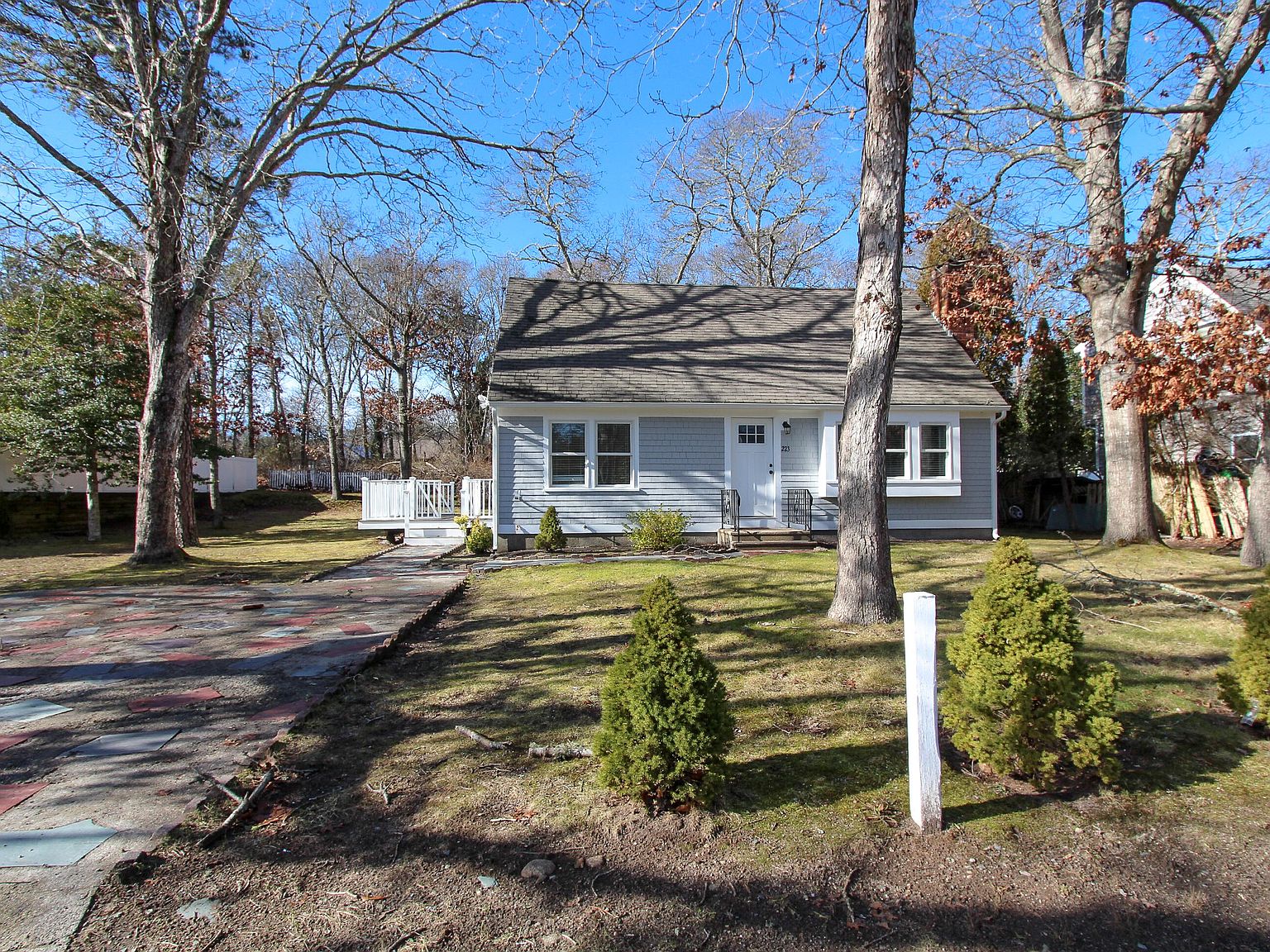 223 Fawcett Lane, Hyannis, MA 02601 Zillow
