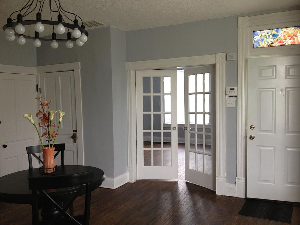 Large main floor rooms separated by french doors