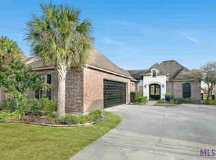 16948 Highland Club Ave, Baton Rouge, LA 70817
