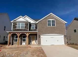 2920 Flat Rock Dr #3, Winston Salem, NC 27127