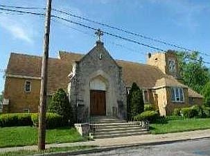 2nd image of 915 Hampton Ave