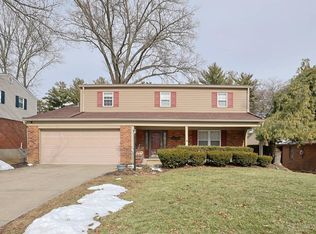 8488 Holiday Hills Dr, Cincinnati, OH 45255