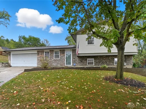 838 Maid Marion Ct, Miamisburg, OH 45342