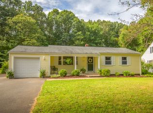 185 Nevins Ave, Longmeadow, MA 01106