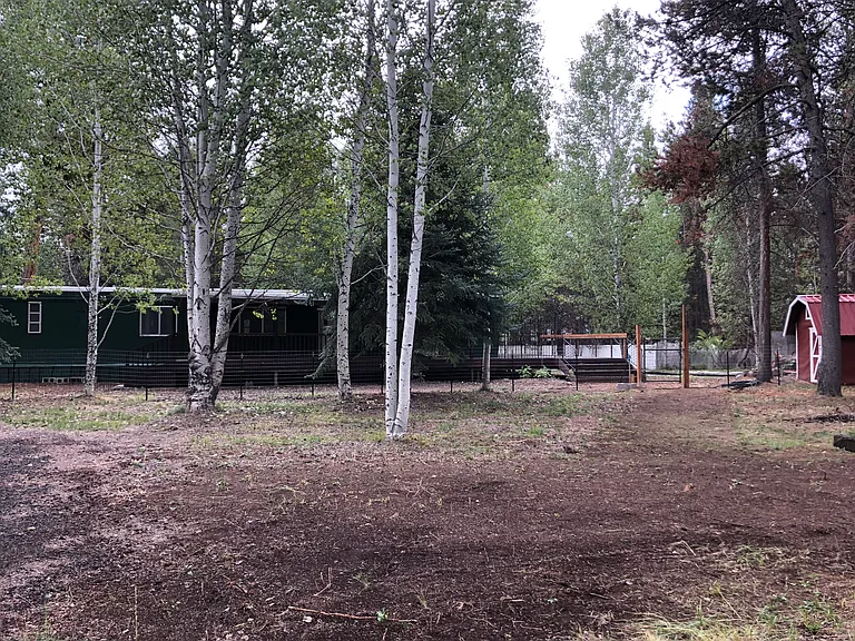 Bridge Dr — Photo 20