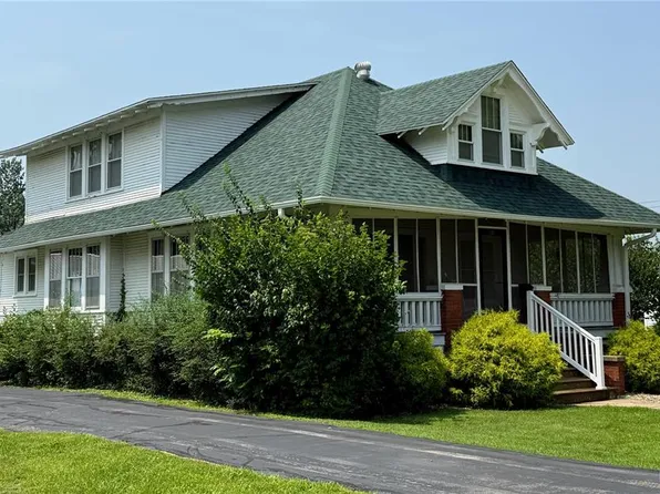 307 N Owensby St, La Plata, MO 63549