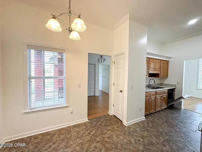 1814 Bowman Ln — Photo 23