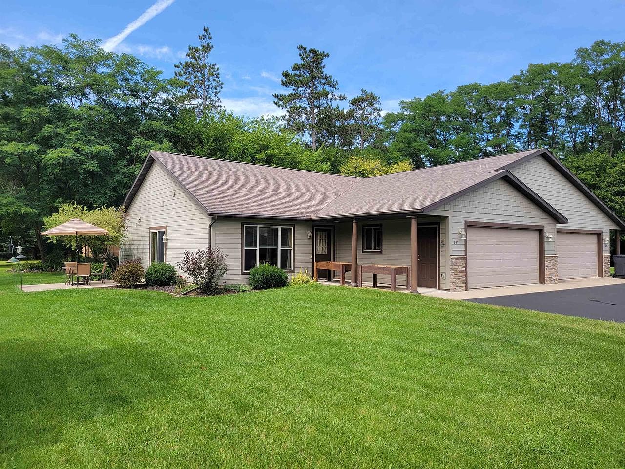 239 4th St, Montello, WI 53949 Zillow