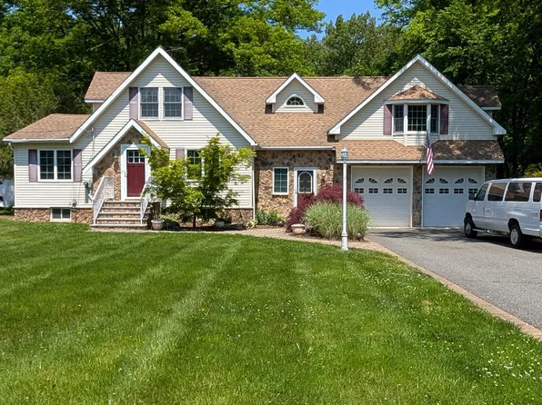 144 Preston Rd, Parsippany, NJ 07054