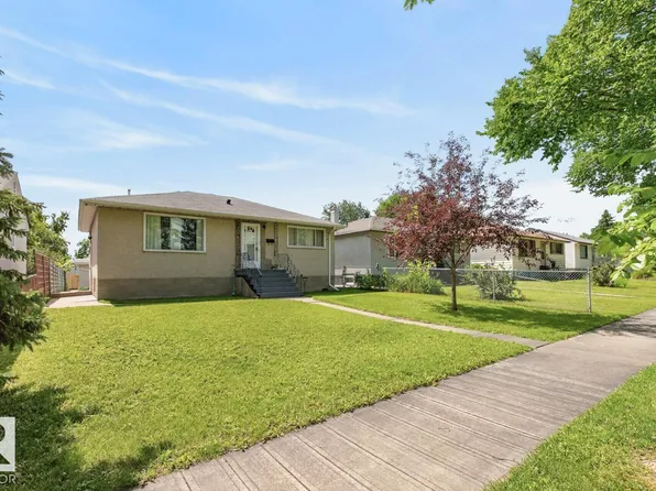9419 65th Ave NW, Edmonton, AB T6E 0K1