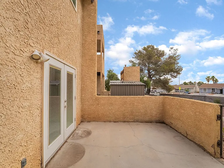 3949 S Torrey Pines Dr — Photo 27