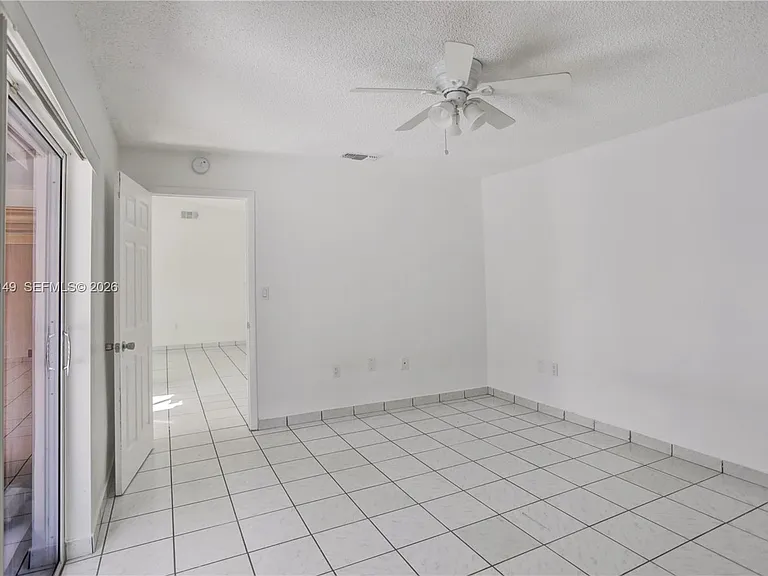 11854 SW 210th St — Photo 34