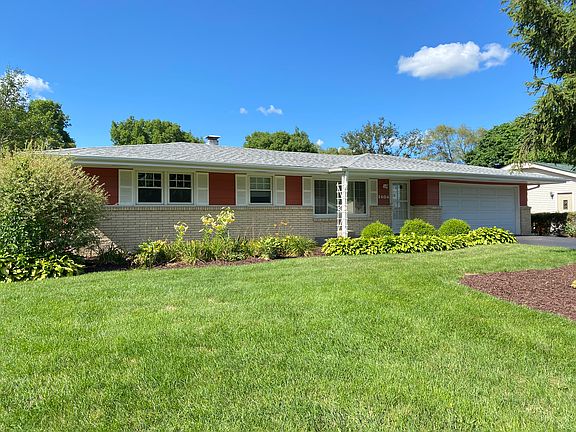 3rd image of 1604 Jennie Dr