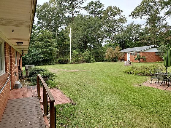 Back yard and Guest House