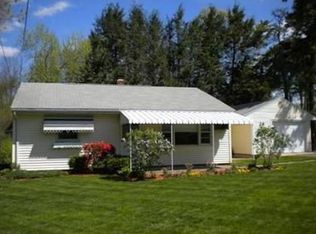 28 Emerald Rd, Springfield, MA 01119