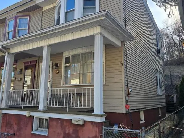 829 Water St, Pottsville, PA 17901