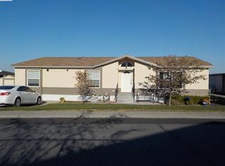 116 Skyline Dr, Kennewick, WA 99352