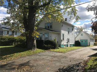 6184 East Ave, Newfane, NY 14108