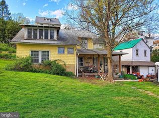 1 Cleveland Ave, Narberth, PA 19072