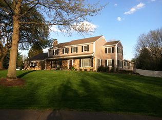 400 W County Dr, Branchburg, NJ 08876