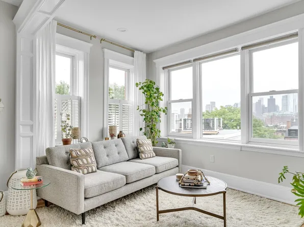 64 Chestnut St APT 4, Charlestown, MA 02129