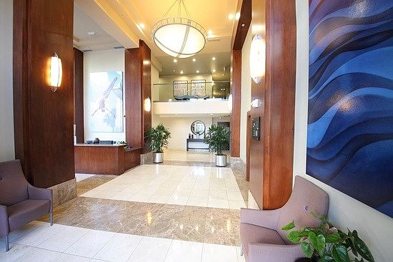 4th image of 388 E Ocean Blvd Unit 208