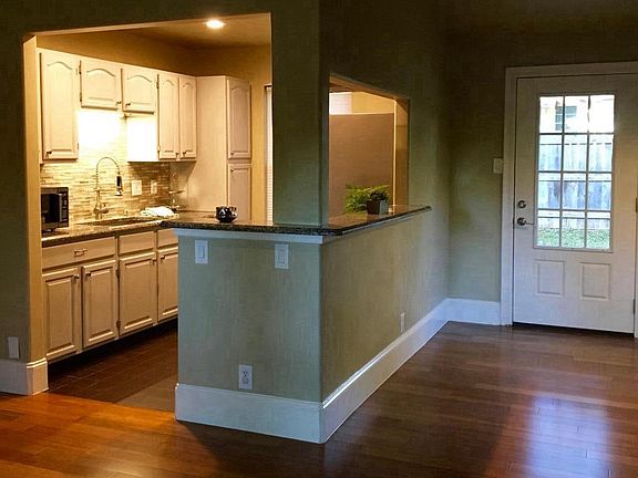 Remodeled Kitchen with stainless appliances
