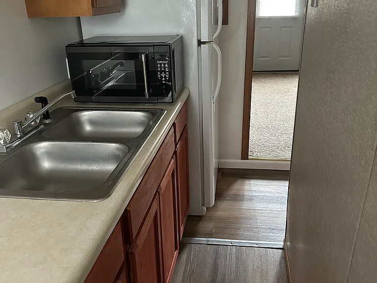 739 Ash St #C — Photo 5