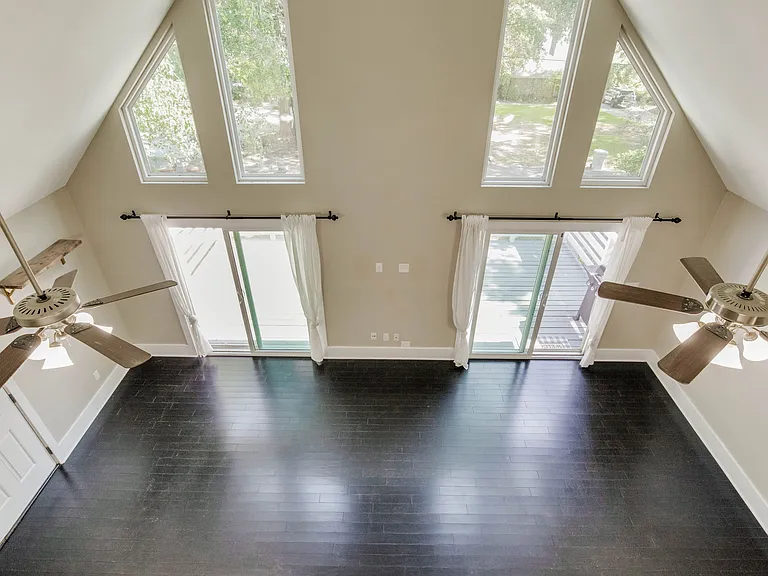 4227 Sandy Bluff Dr E — Photo 19