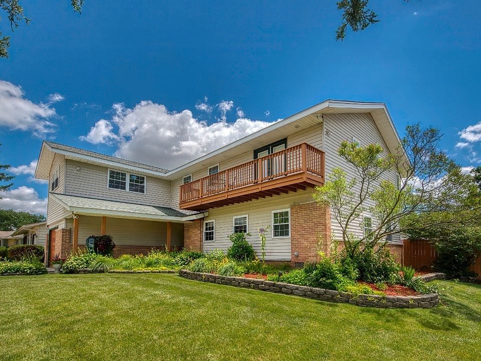 1st image of 591 Sussex Ct