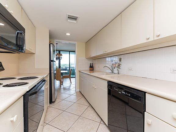 3rd image of 1112 Ocean Ter APT 3A