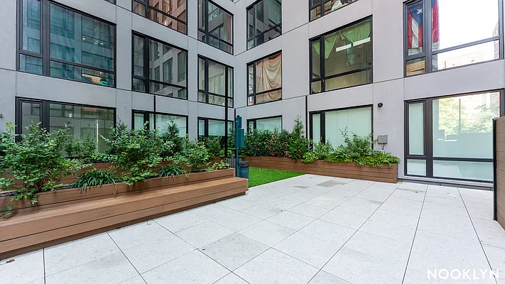 Rented by Nooklyn NYC LLC | media 23
