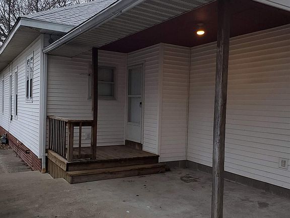 4th image of 114 McKinley St