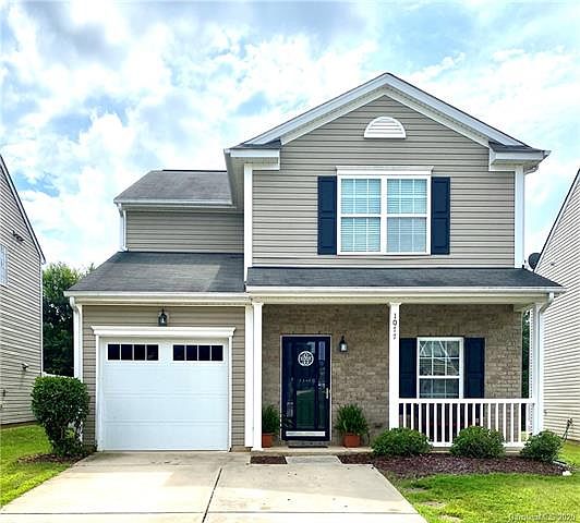 1st image of 1077 Willow Wind Dr #156