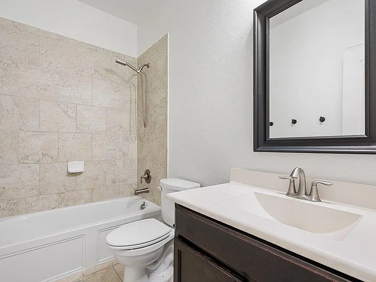 370 Vermilion Marble Trl — Photo 25