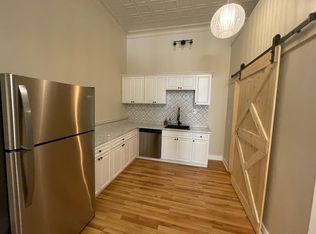 2775 Main St #4, Niagara Falls, NY 14305