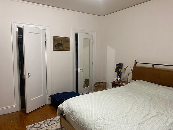 3rd image of 6 Marlborough St APT 1D