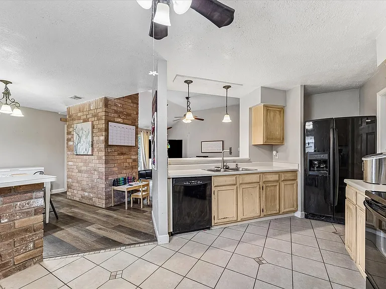 5610 Village Arbour Dr — Photo 9