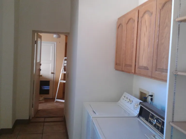 2634 E Exeter St — Photo 6