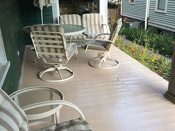 S side of Fporch