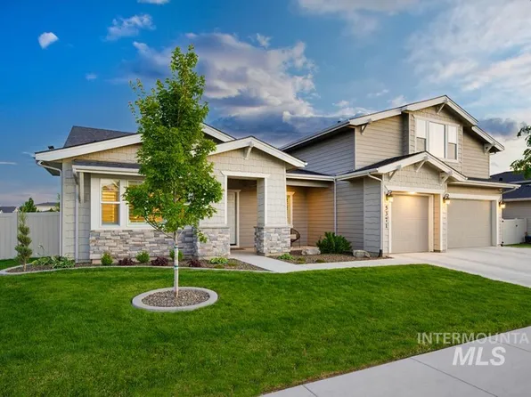 5371 W Philomena Dr, Meridian, ID 83646
