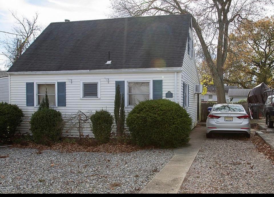 1st image of 1637 Farragut Ave