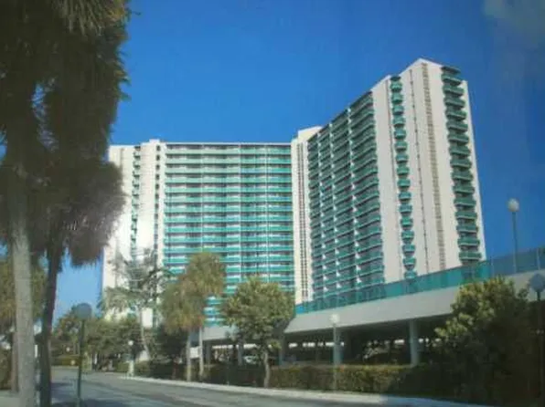 100 Bayview Dr, Sunny Isles Beach, FL